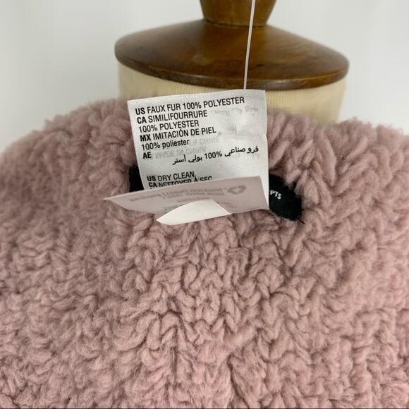 INC Scarf Mauve Pink Soft Fluffy One Size NWT - Picture 6 of 9